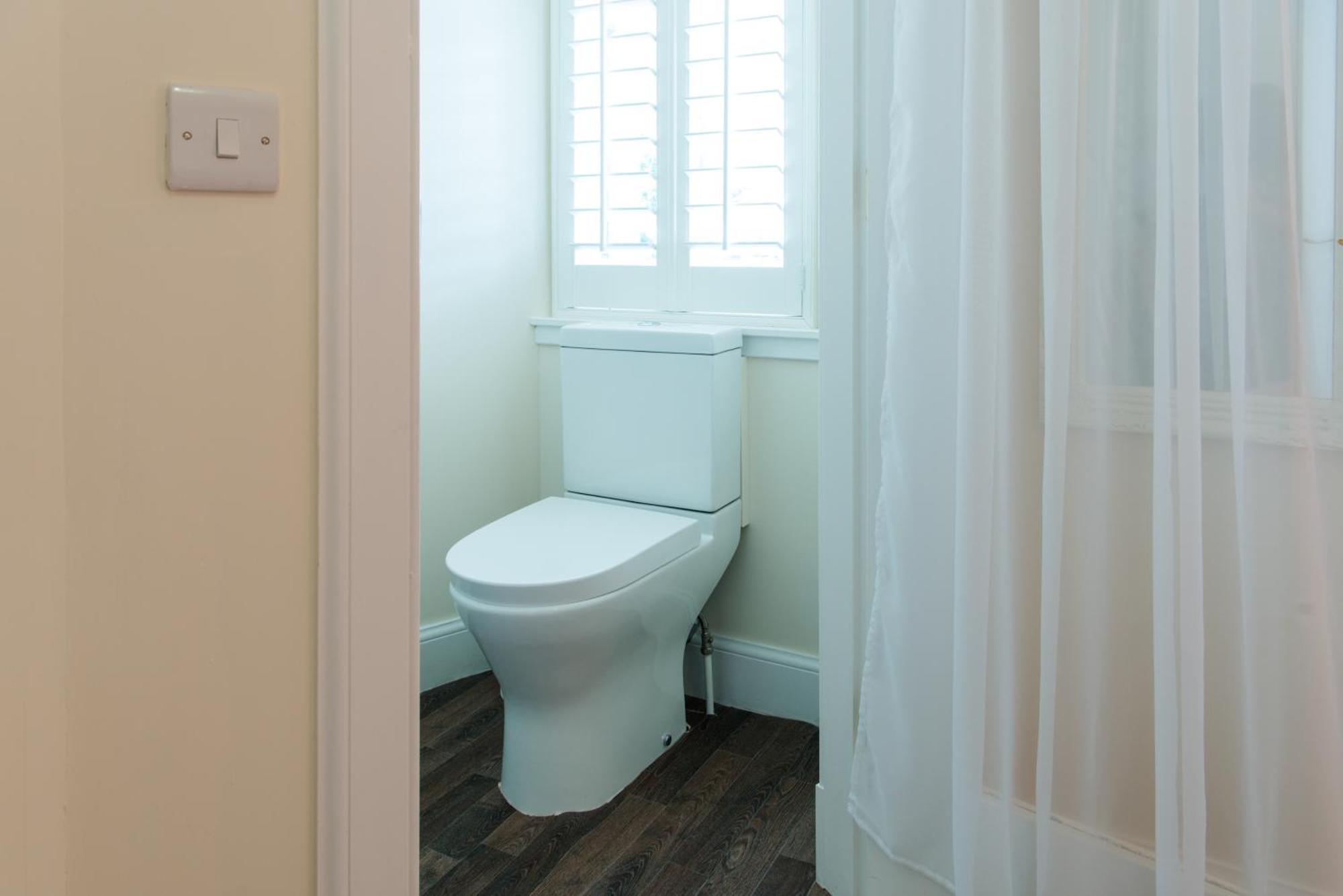 The Merryburn - Rooms And Courtyard Studios 던켈드 외부 사진