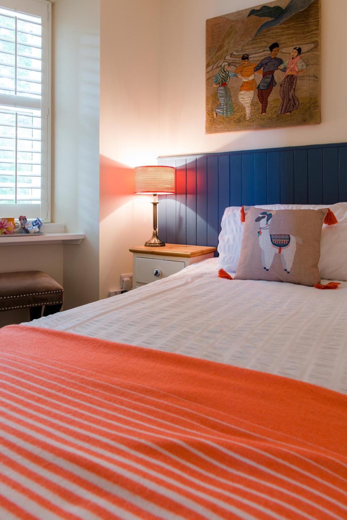 The Merryburn - Rooms And Courtyard Studios 던켈드 외부 사진