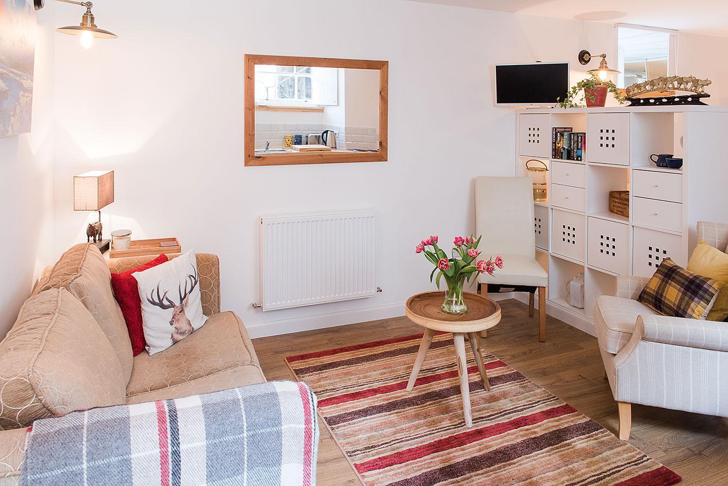 The Merryburn - Rooms And Courtyard Studios 던켈드 외부 사진
