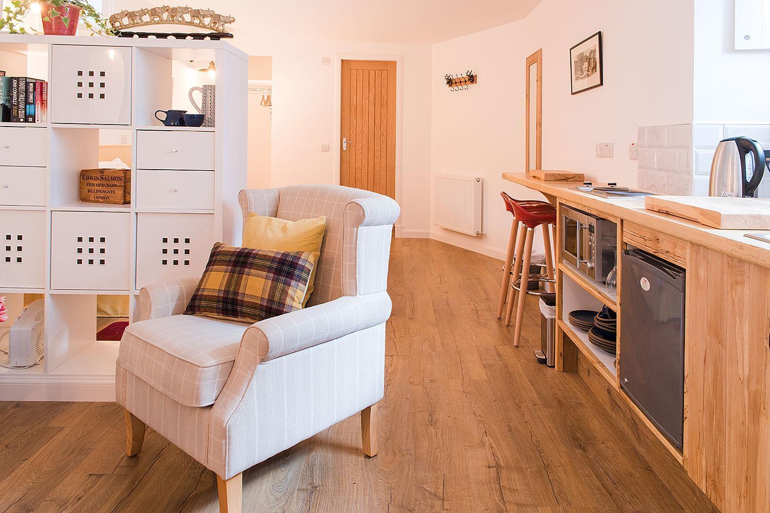 The Merryburn - Rooms And Courtyard Studios 던켈드 외부 사진